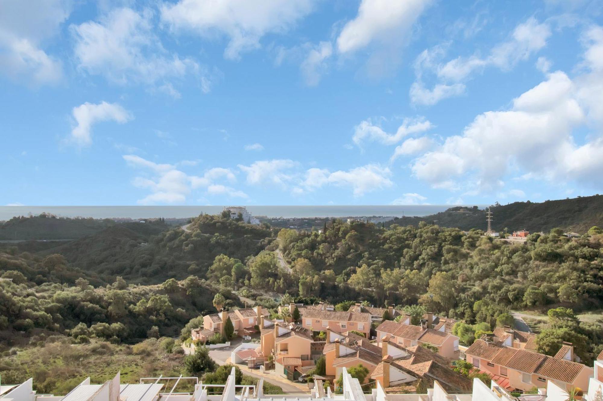 Duplex Estilo Boho Con Increible Terraza Y Vistas Al Mar En Estepona - Las Abejeras 609 Apartman Kültér fotó